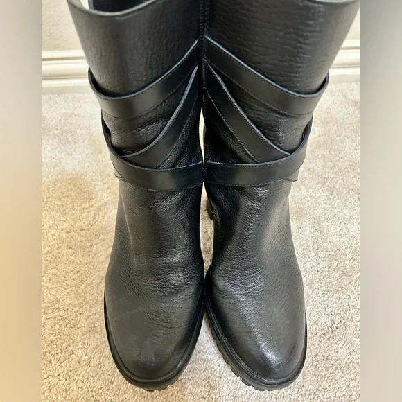 Vince Camuto Elison Luge Sole Bootie - Picture 6 of 15